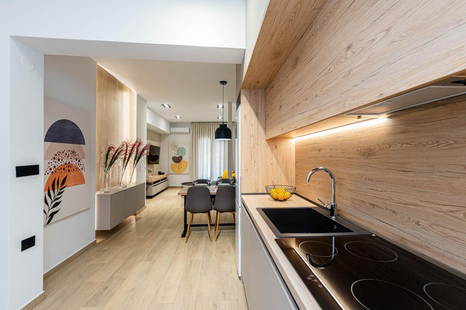 Modern 3 Bedroom Luxury Apartment Солун Екстериор снимка