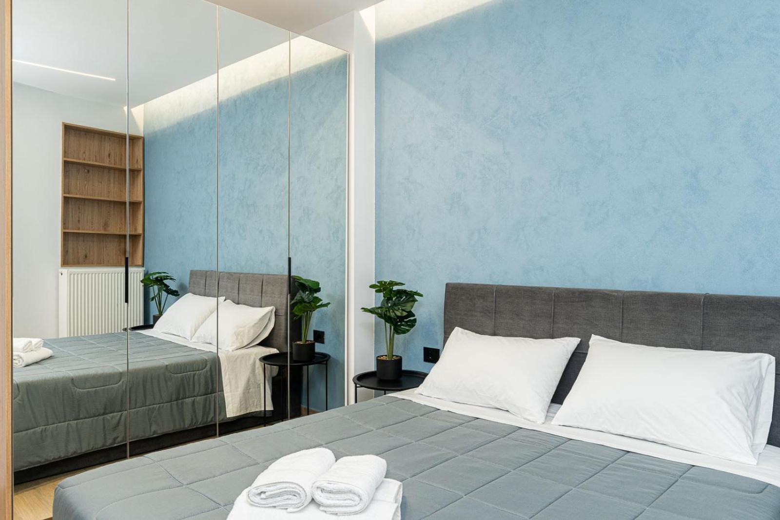Modern 3 Bedroom Luxury Apartment Солун Екстериор снимка